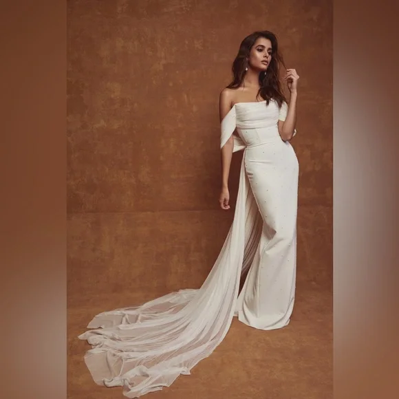 Sarah Seven Dresses | Sarah Seven Sandra Gown Cream Off-Shoulder Wedding Dress | Color: Cream/White | Size: 6 | Mandymickey's Closet Sarah Seven Dresses | Sarah Seven Sandra Gown Cream Off-Shoulder Wedding Dress | Color: Cream/White | Size: 6 | Mandymickey's Closet